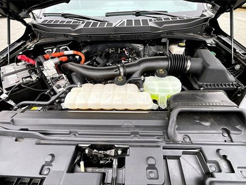 Used 2024 Ford F150 XLT w/ Equipment Group 302A MID image 31