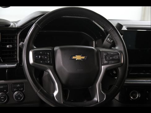 Certified 2023 Chevrolet Silverado 1500 LT AWD/4WD image 8