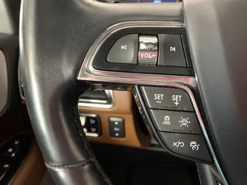 Used 2023 Lincoln Navigator Reserve w/ Equipment Group 201A AWD/4WD image 32