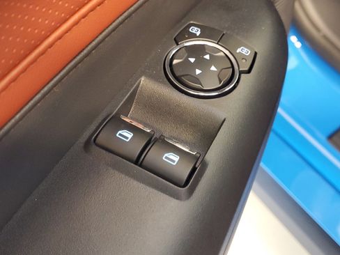Used 2025 Ford Mustang Premium RWD image 18