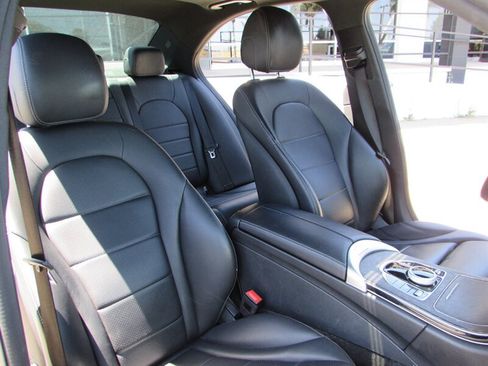 Used 2019 Mercedes-Benz C 300 Sedan image 28