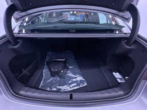 Used 2023 BMW 330i xDrive Sedan w/ Premium Package image 41