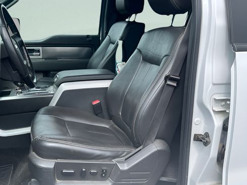Used 2014 Ford F150 FX4 w/ Equipment Group 402A Luxury AWD/4WD image 8