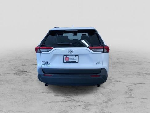 Certified 2025 Toyota RAV4 LE AWD/4WD image 8