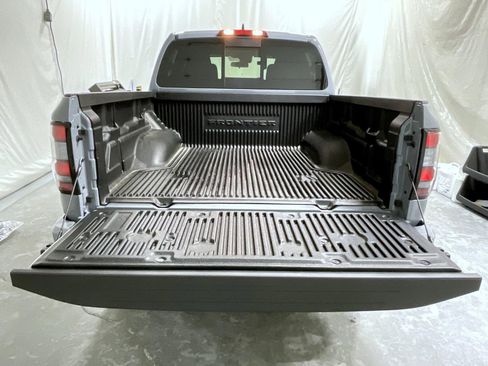 New 2026 Nissan Frontier SV w/ All-Weather Content Package AWD/4WD image 22