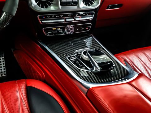 Certified 2021 Mercedes-Benz G 63 AMG 4MATIC image 7