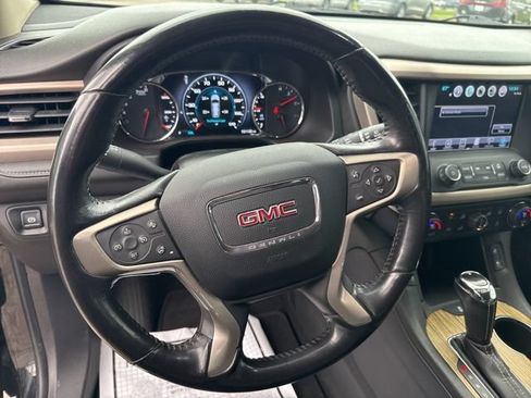 Used 2019 GMC Acadia Denali AWD/4WD image 30