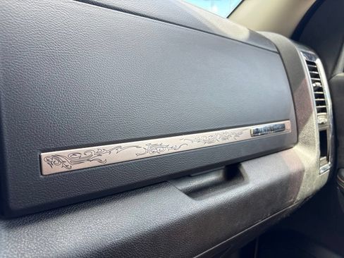 Used 2018 RAM 3500 Laramie Longhorn w/ Snow Chief Group AWD/4WD image 14