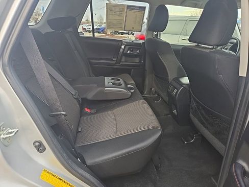 Used 2024 Toyota 4Runner TRD Off-Road image 33