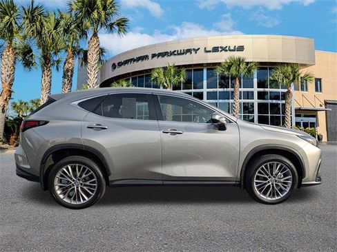 Certified 2022 Lexus NX 350h AWD image 3
