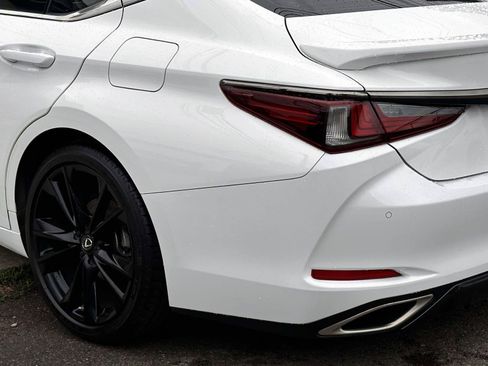 Used 2023 Lexus ES 350 F Sport FWD image 11