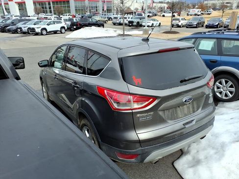 Used 2014 Ford Escape SE image 3