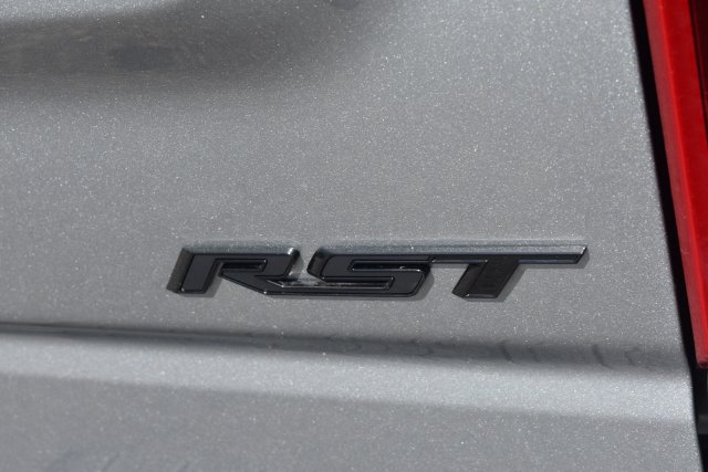 New 2026 Chevrolet Silverado 1500 RST w/ Redline Edition AWD/4WD image 19