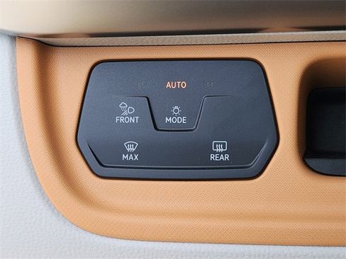 New 2025 Volkswagen ID. Buzz 1st Edition image 20