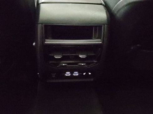 Used 2024 Jeep Grand Cherokee Limited 4xe AWD/4WD image 13