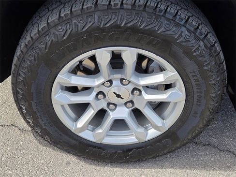 Certified 2024 Chevrolet Silverado 1500 RST w/ Convenience Package II image 9