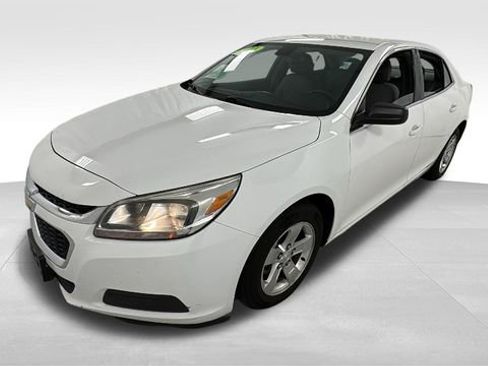 Used 2014 Chevrolet Malibu LS image 7