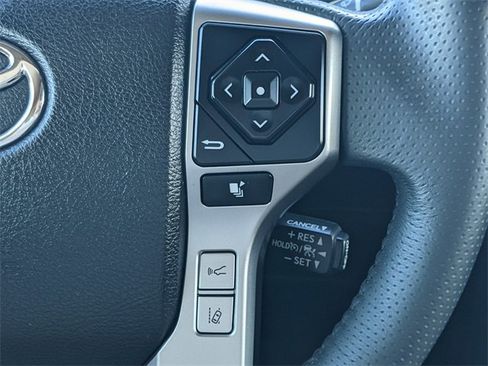 Used 2021 Toyota 4Runner Limited image 23