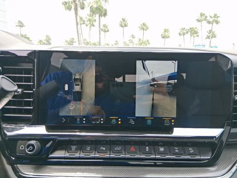 New 2026 Chevrolet Silverado 2500 ZR2 w/ LPO, Dark Essentials Package AWD/4WD image 15