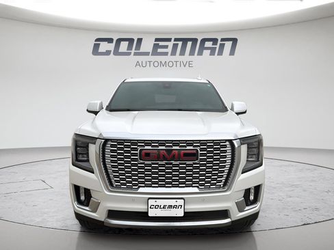 Used 2021 GMC Yukon XL Denali w/ Denali Ultimate Package image 8