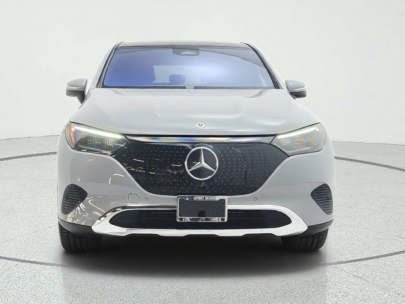 Used 2023 Mercedes-Benz EQE 350+ 4MATIC SUV image 2