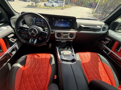 Used 2025 Mercedes-Benz G 63 AMG 4MATIC image 38