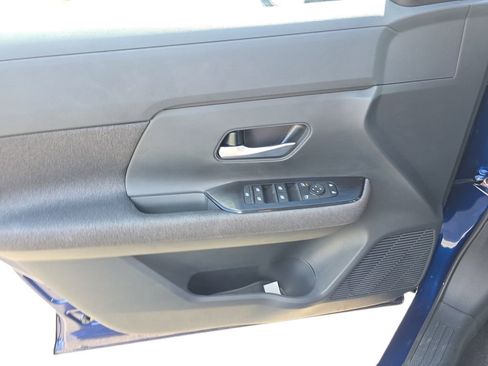 New 2026 Nissan Kicks SV w/ SV Premium Package image 17