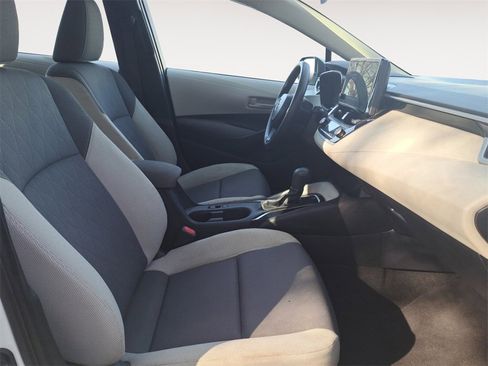 Used 2023 Toyota Corolla LE w/ LE Convenience Package image 15