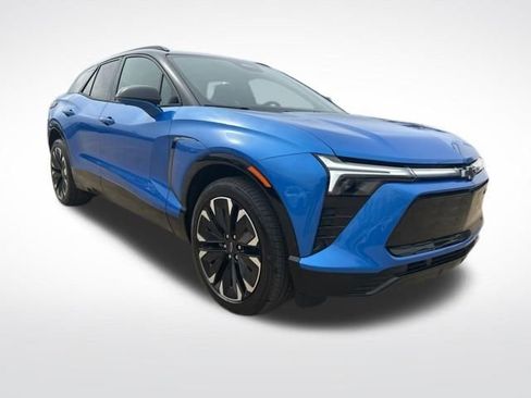 New 2026 Chevrolet Blazer EV RS image 7