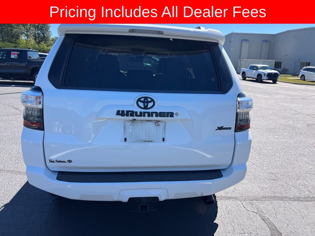 Used 2021 Toyota 4Runner SR5 AWD/4WD image 25