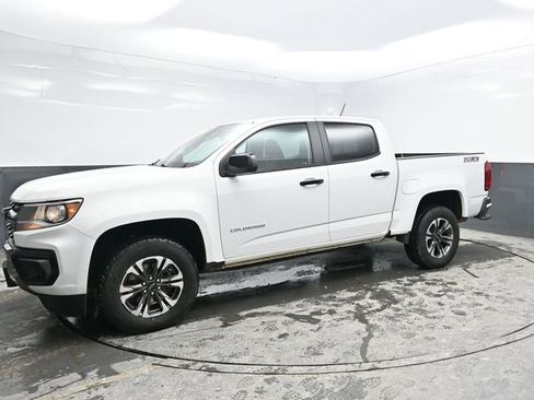Used 2022 Chevrolet Colorado Z71 w/ Safety Package image 3