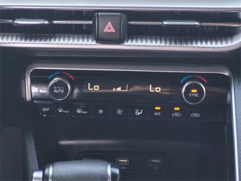 Used 2024 Kia K5 GT-Line w/ GT-Line Premium Package image 23