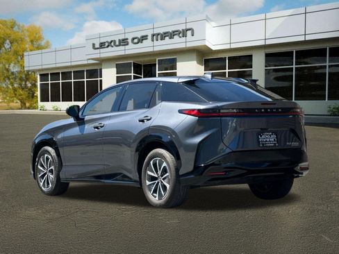 Certified 2023 Lexus RZ 450e Premium w/ Technology Package AWD/4WD image 3