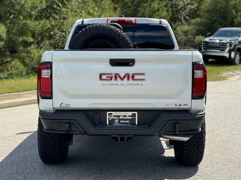 New 2026 GMC Canyon AT4X w/ AT4X AEV Edition image 13