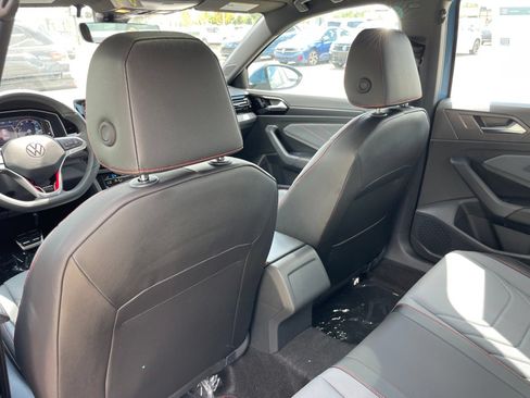 Used 2026 Volkswagen Jetta GLI Autobahn FWD image 44