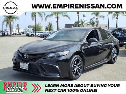 Used 2021 Toyota Camry SE w/ Convenience Package