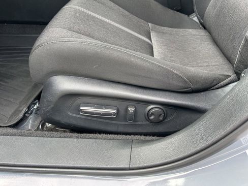 Used 2023 Honda Accord Sport image 10