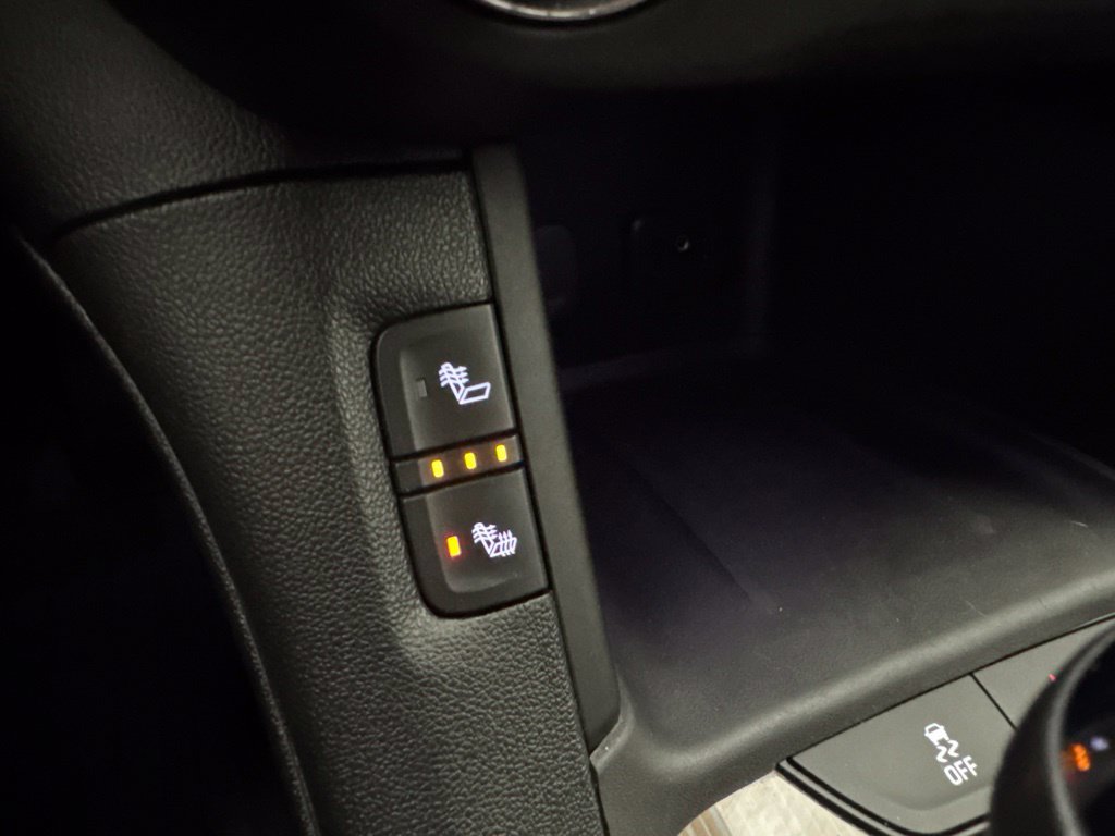 Used 2019 GMC Acadia SLE AWD/4WD image 32