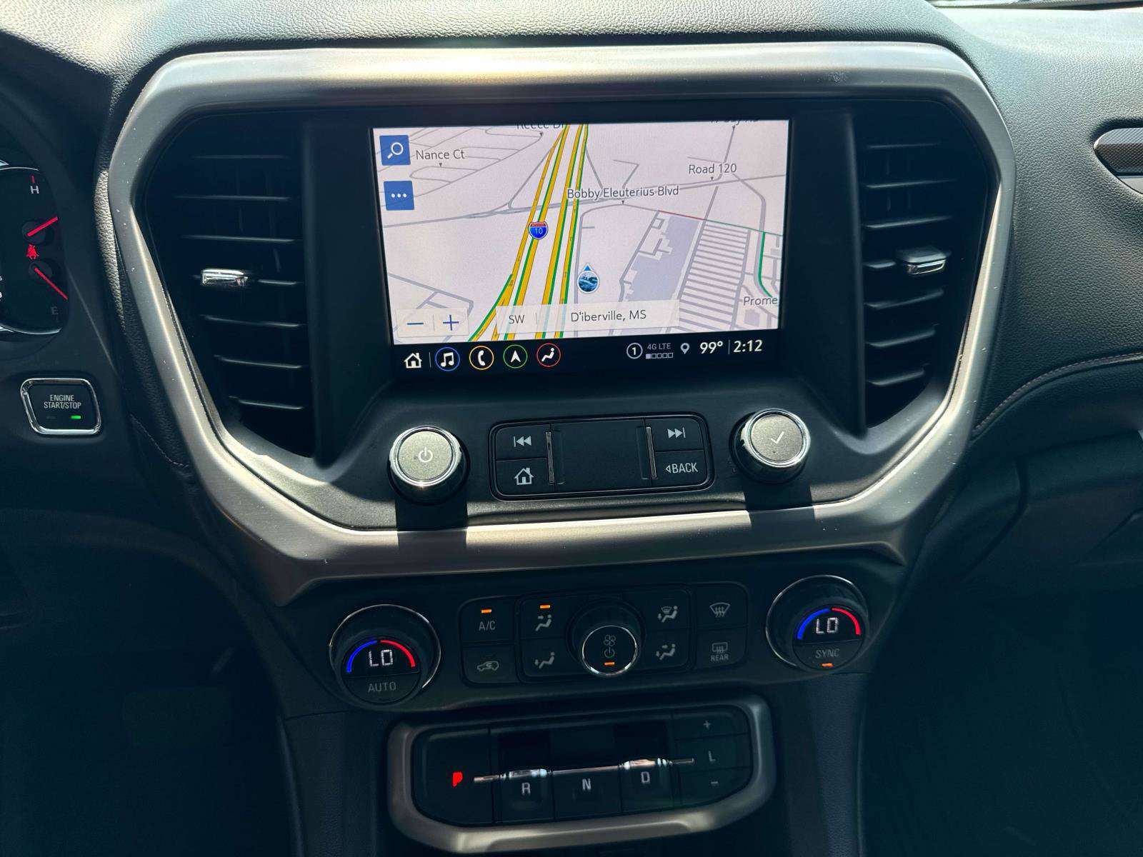 Used 2023 GMC Acadia AT4 w/ Technology Package AWD/4WD image 26