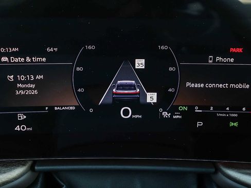 Used 2025 Audi Q5 Premium w/ Convenience Package image 32