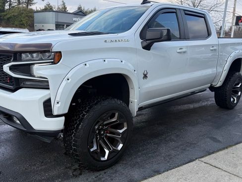 Used 2021 Chevrolet Silverado 1500 RST w/ Convenience Package II image 6