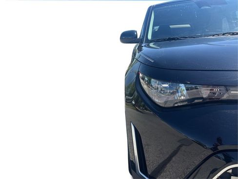 Used 2025 Kia Soul EX FWD image 33