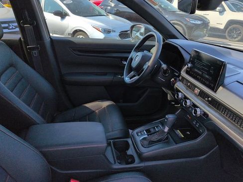 Used 2025 Honda CR-V Sport-L image 10
