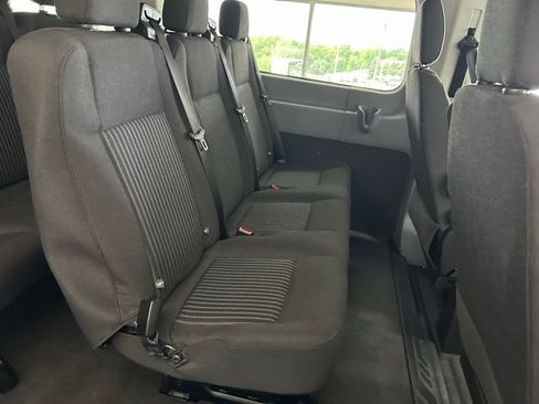 Used 2016 Ford Transit 150 XL RWD image 26