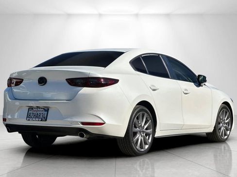 Used 2021 MAZDA MAZDA3 s image 4