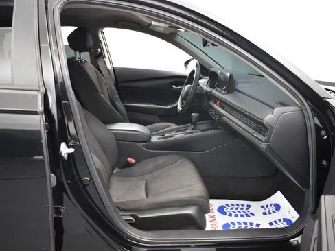 Used 2025 Honda Accord LX image 16