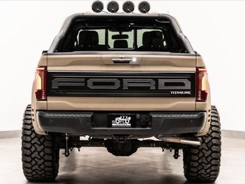 Used 2025 Ford F150 Lariat w/ FX4 Off-Road Package image 10