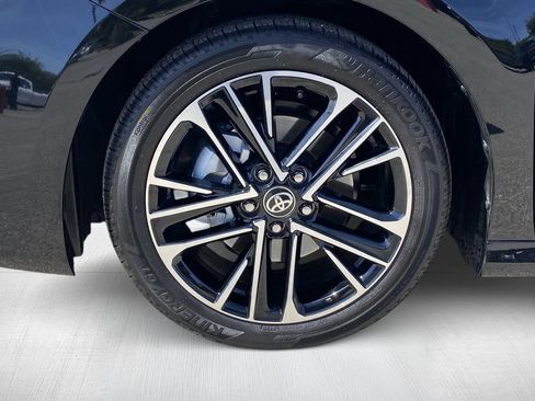 Certified 2026 Toyota Camry XLE w/ Premium Package image 15