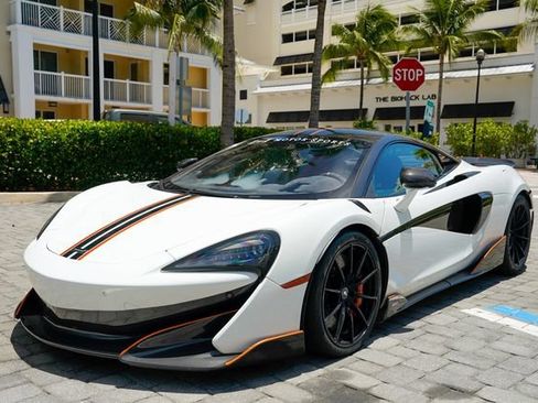 Used 2019 McLaren 600LT RWD image 2