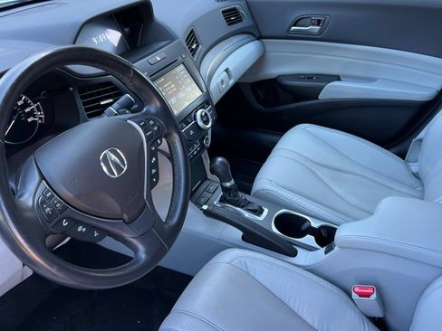 Used 2020 Acura ILX FWD image 10